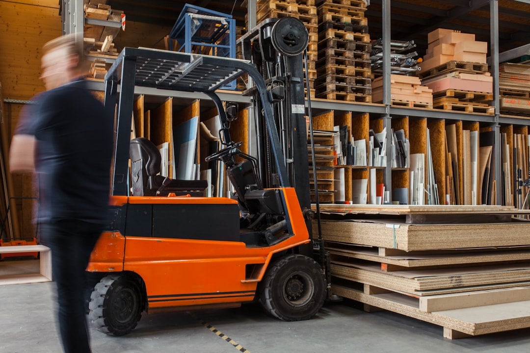Warehouse handling of palletized stock, a common origin point for freight damage claims