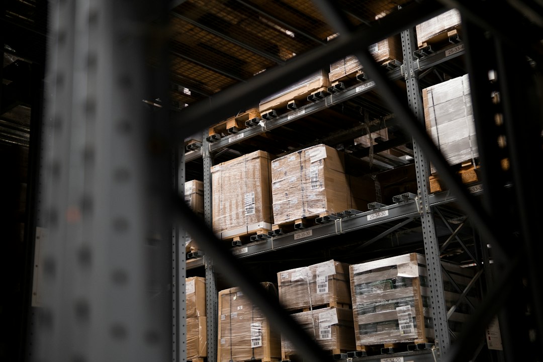 Pallet racking a manufacturer rep agreement lets an agency avoid financing
